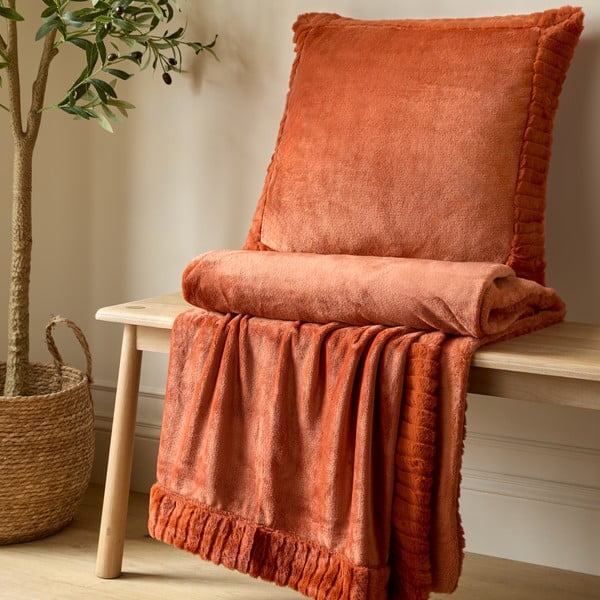 Dekorační polštář z mikroplyše 55x55 cm Velvet and Faux Fur – Catherine Lansfield-image-3