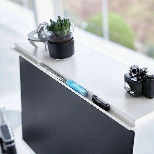 Bílý kovový stojan na monitor Tower – YAMAZAKI-image-4