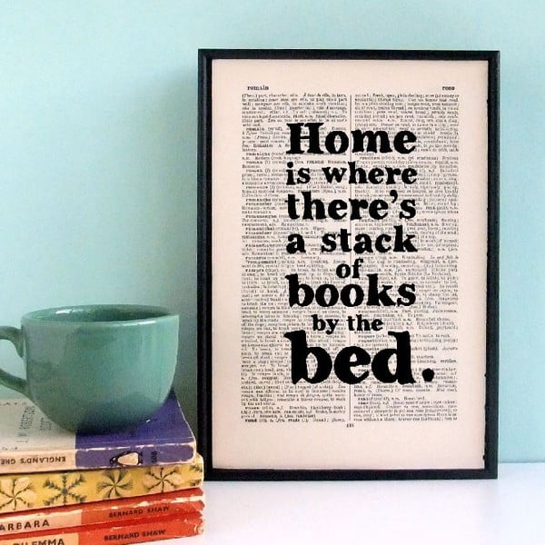 Plakát v dřevěném rámu Home is a Stack of Books