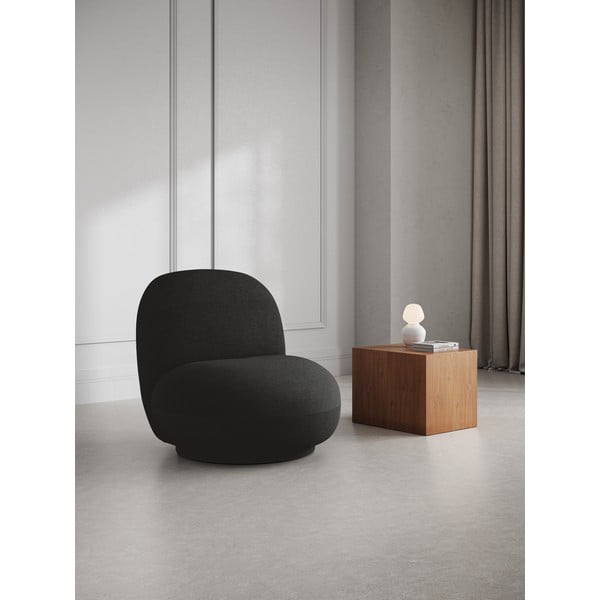 Černé křeslo z textilie bouclé Chuck – Micadoni Home-image-1