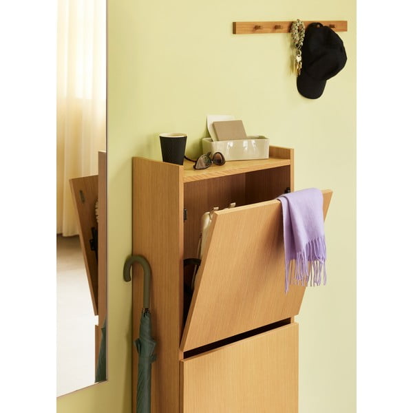 Nástěnný věšák v dekoru dubu v přírodní barvě 60 cm Cosplay – Hübsch-image-1