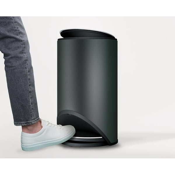 Matně černý nášlapný kovový odpadkový koš 10 l Arc – Joseph Joseph-image-4