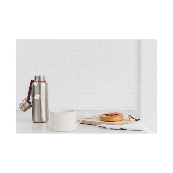 Olivově zelená 2stěnná termolahev z nerezové oceli Black + Blum Insulated Vacuum Bottle, 500 ml-image-4