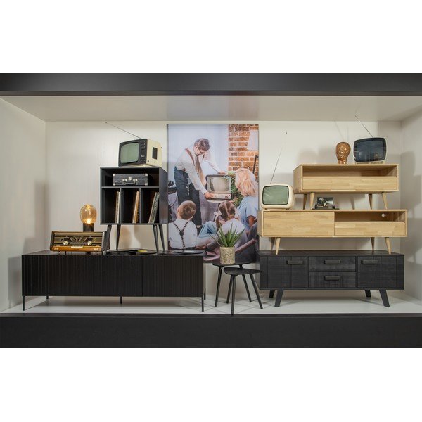 Černý TV stolek z borovicového dřeva 150x55 cm Watch – De Eekhoorn-image-1