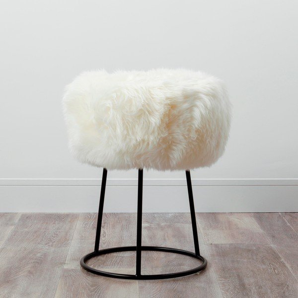 Stolička s bílým sedákem z ovčí kožešiny Native Natural, ⌀ 36 cm-image-1