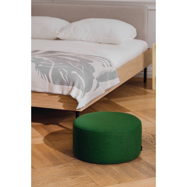 Zelený vlněný taburet Folk – noo.ma-image-1