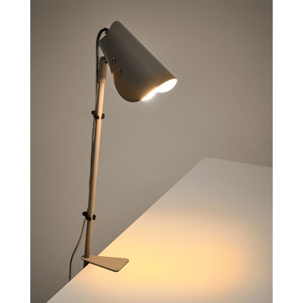 Světle šedá kovová stolní lampa s klipem (výška 51 cm) Jula – Kave Home-image-2