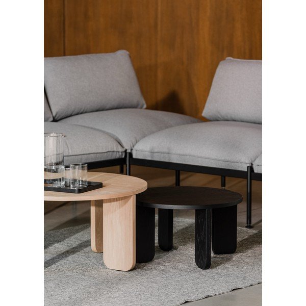 Černý kulatý konferenční stolek s deskou v dubovém dekoru ø 55 cm Kuvu – noo.ma-image-1