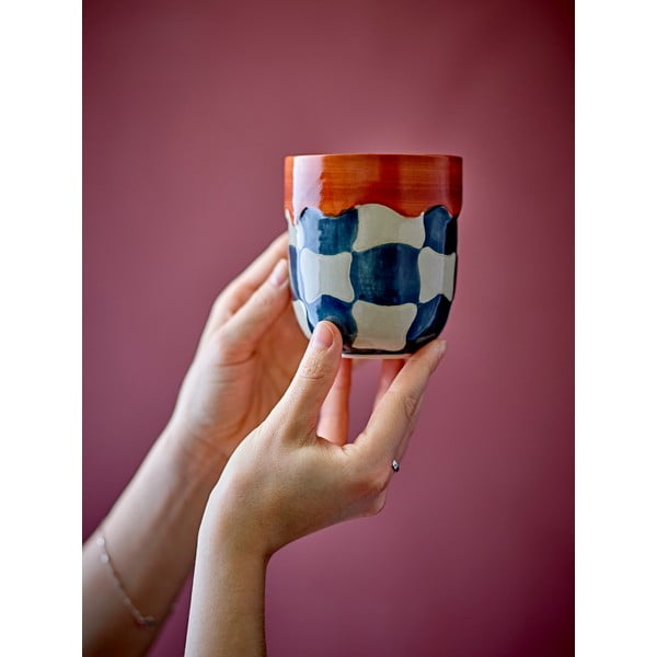 Šálky v sadě 4 ks z kameniny 375 ml Check – Bloomingville-image-1