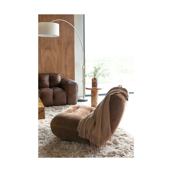 Hnědé sametové křeslo Wyatt – Dutchbone-image-1