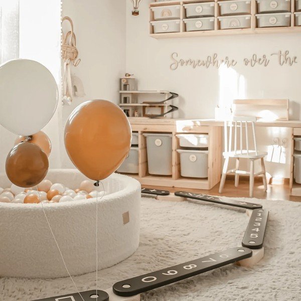 Senzorická dráha z borovicového dřeva v přírodní barvě 10x408x5 cm Montessori – Meowbaby-image-1