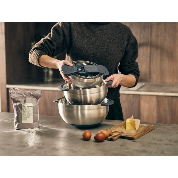 Mísy v leskle stříbrné barvě v sadě 9 ks Nest 100 Collection – Joseph Joseph-image-1