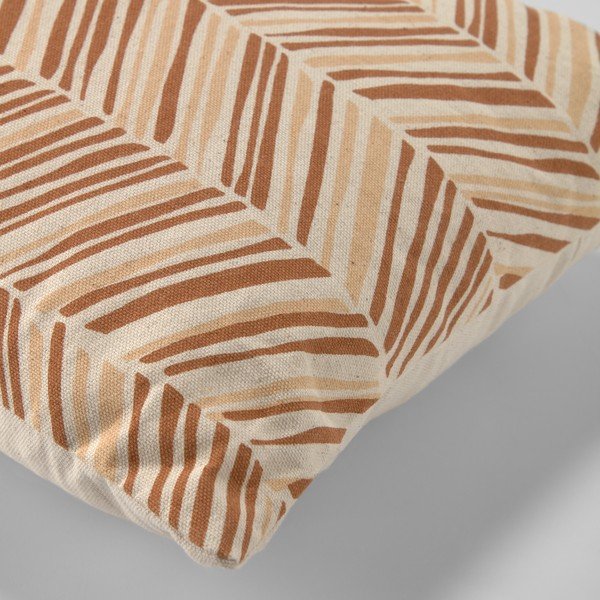 Hnědo-béžový bavlněný povlak na polštář Kave Home Uriana, 50 x 30 cm-image-1