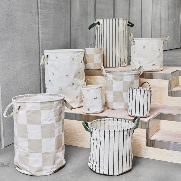 Béžový/krémový látkový koš na prádlo Chess – OYOY Living Design-image-1