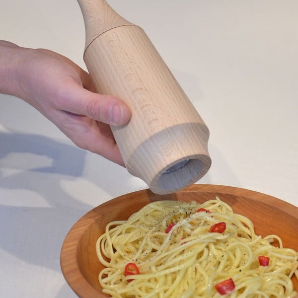 Černý mlýnek na koření z dubového dřeva Wireworks Kiki-image-2