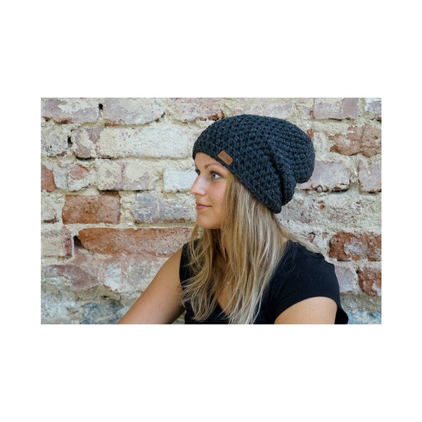 Tmavě šedá ručně háčkovaná čepice DOKE Night-image-4