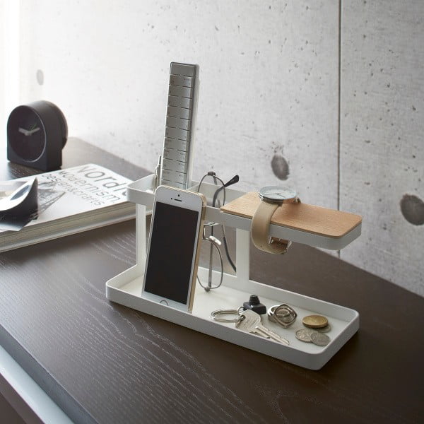 Bílý multifunkční stojánek s detailem z bukového dřeva YAMAZAKI Tower Desk Bar-image-1