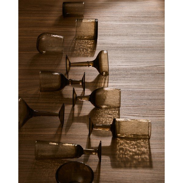 Hnědá skleněná miska Sileia – Kave Home-image-4