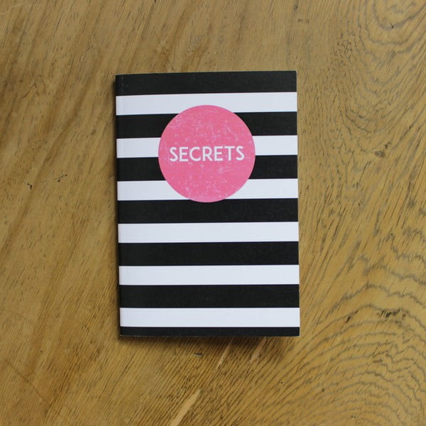 Zápisník Secrets A6