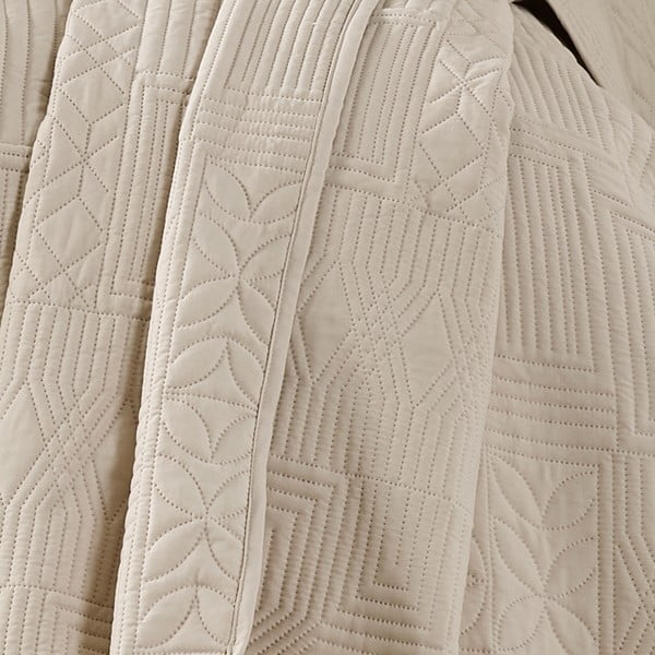 Béžový prošívaný přehoz 220x230 cm Folkstone Geo – Catherine Lansfield-image-2