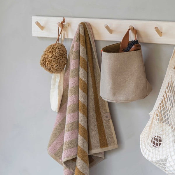 Hnědo-béžový ručník z bio bavlny 50x90 cm Disorder – Mette Ditmer Denmark-image-1