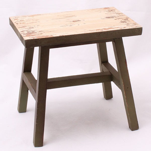 Dřevěná stolička Country