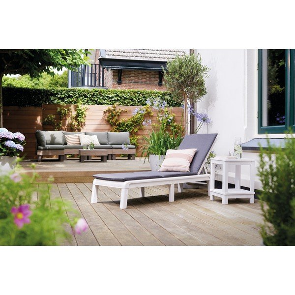 Světle šedé plastové/polstrované polohovací/skládací zahradní lehátko Atlas – Keter-image-1