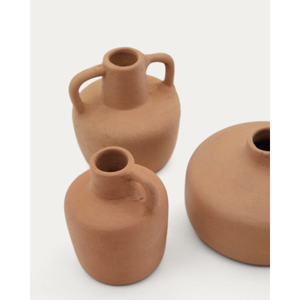 Oranžové terakotové vázy v sadě 3 ks (výška 6 cm) Sofra – Kave Home-image-1