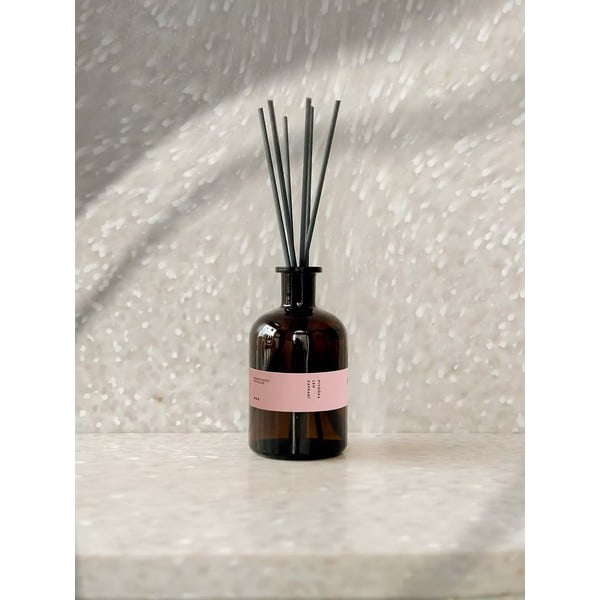 Difuzér #68 Peony, Linen, Fern – Perfumed Prague