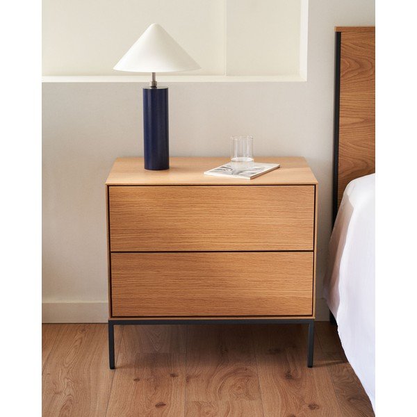 Noční stolek v dekoru dubu v přírodní barvě Vedrana – Kave Home-image-1