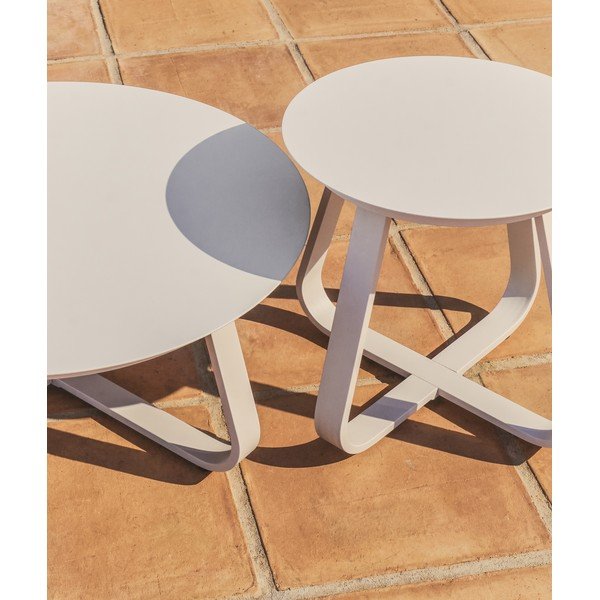 Kovový kulatý zahradní stolek ø 48 cm Tamaris – Kave Home-image-2