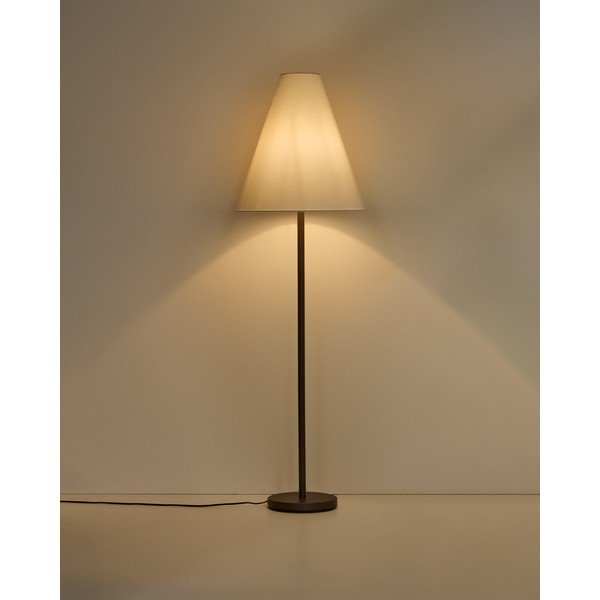 Hnědá stojací lampa s textilním stínidlem (výška 153 cm) Navat – Kave Home-image-1