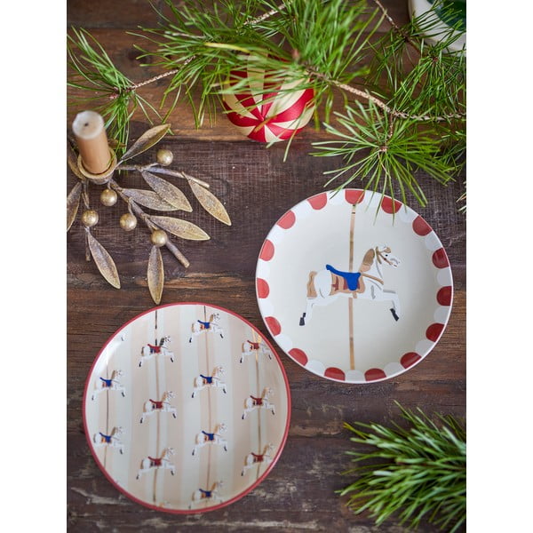 Krémové dezertní  talíře s vánočním motivem z kameniny v sadě 2 ks ø 16 cm Merry-go-round – Bloomingville-image-1