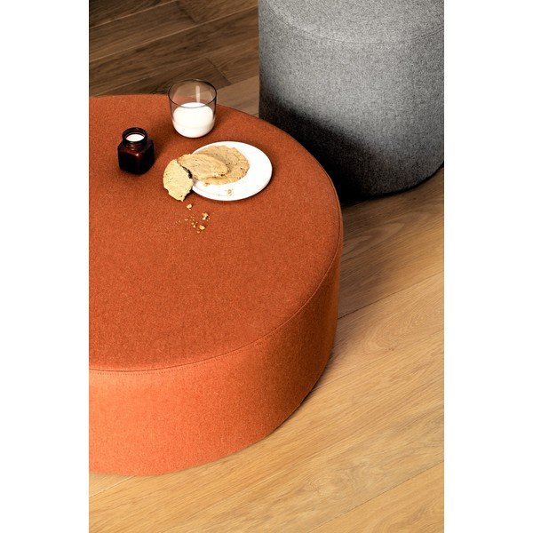 Vlněný taburet v terakotové barvě Folk – noo.ma-image-2