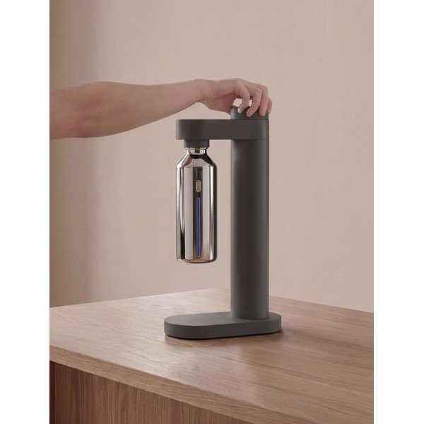 Lahev pro výrobník sody z nerezové oceli ve stříbrné barvě Brus – Stelton-image-3
