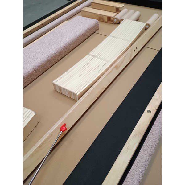 Růžová čalouněná dětská postel s roštem 140x200 cm MOON - II. jakost – Vipack-image-4