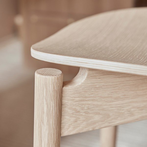 Jídelní židle z jasanového dřeva ve světle přírodní barvě Oy – OYOY Living Design-image-4