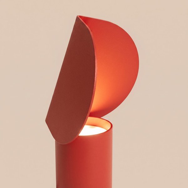 Červená hliníková LED stolní lampa (výška 15 cm) BISCUIT – Thoro-image-1