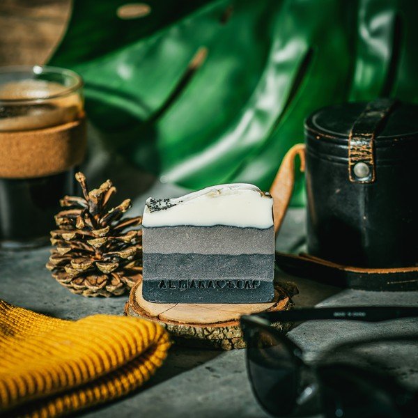 Ručně vyráběné mýdlo Almara Soap Perfect Day-image-1