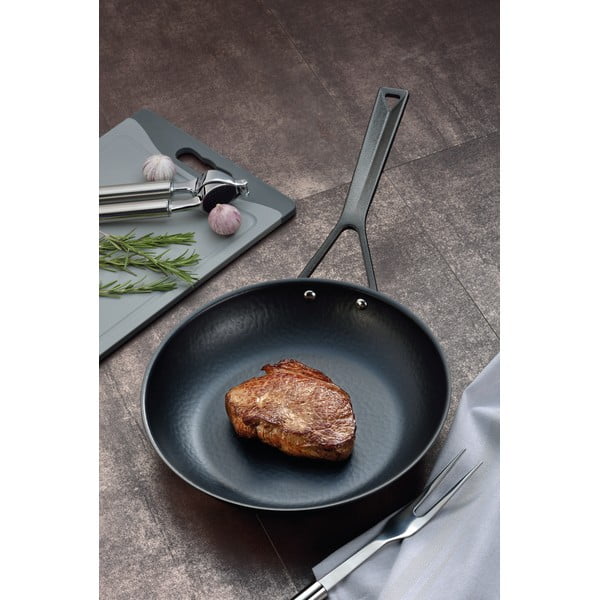 Železná pánev na smažení Kela Rhino, ø 28 cm-image-1