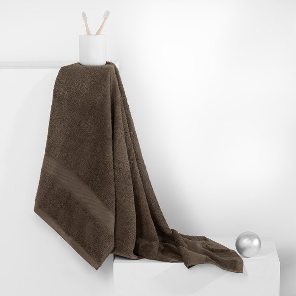 Tmavě hnědá osuška DecoKing Bamby Brown, 70 x 140 cm-image-1