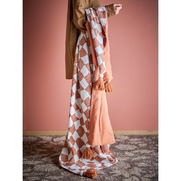 Hnědá/béžová bavlněná deka 130x150 cm Chola – Bloomingville-image-2