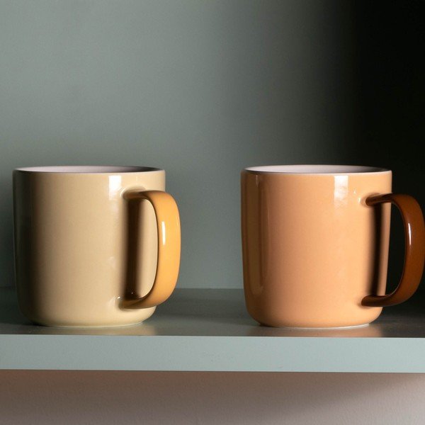 Oranžový hrnek z kostního porcelánu 370 ml Mae – ONA-image-1