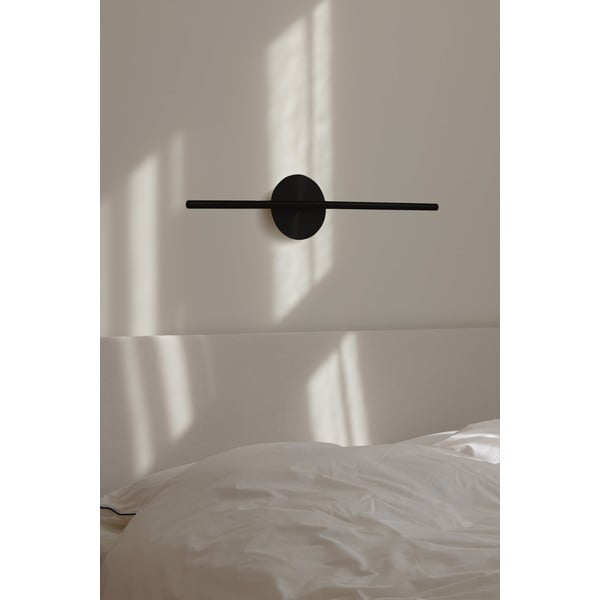 Černé kovové LED stmívatelné nástěnné svítidlo Omni Wall – UMAGE-image-2