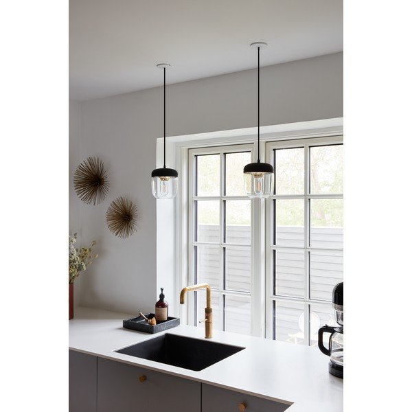 Černé stínidlo s objímkou zlaté barvy UMAGE Acorn, ⌀ 14 cm-image-1