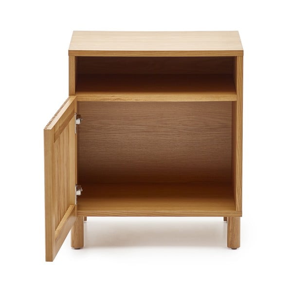 Noční stolek v dekoru dubu v přírodní barvě Beyla – Kave Home-image-3