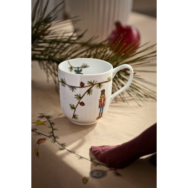 Bílý porcelánový hrnek s vánočním motivem 330 ml Hammershøi Christmas – Kähler Design-image-1
