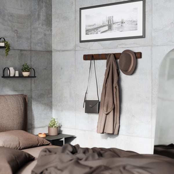 Tmavě hnědý nástěnný věšák z topolového dřeva Flip – Umbra-image-1