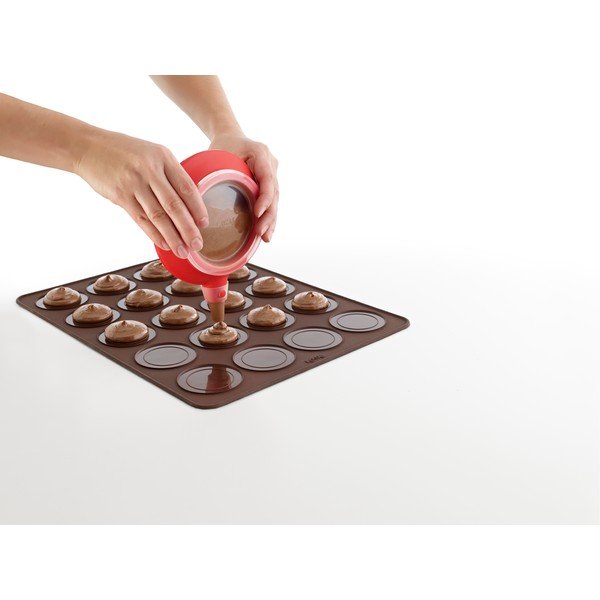 Červené zdobítko na cupcakes se 6 nástavci Lékué Decomax-image-3