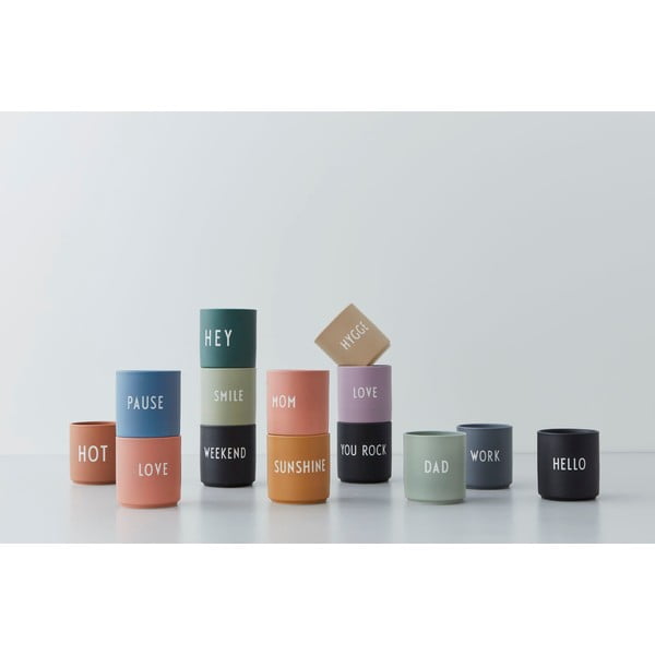 Béžový porcelánový hrnek 300 ml Hygge – Design Letters-image-4